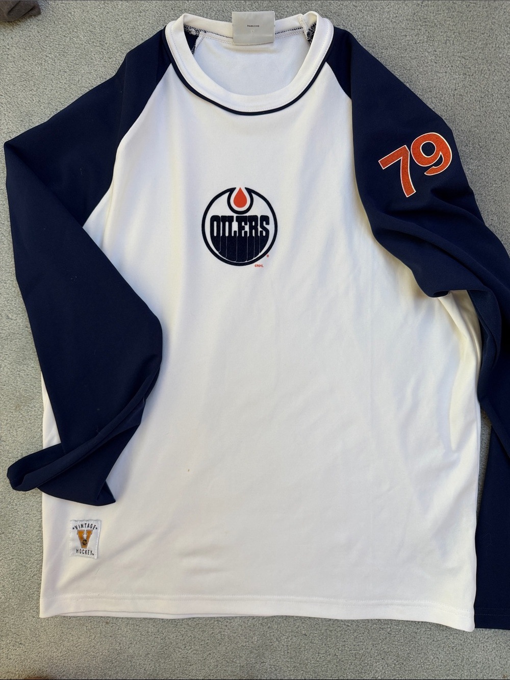 Edmonton Oilers Long Sleeve Raglan Jersey Shirt - White & Navy PUMA